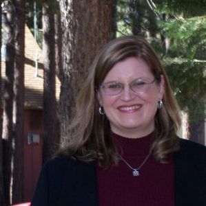 Meet your Posher, Stefanie